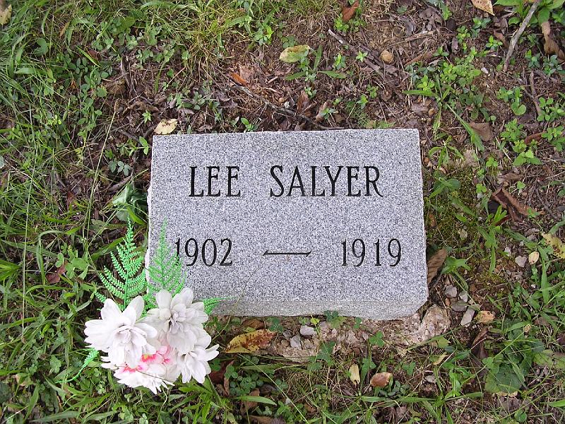 Salyer, Lee.jpg